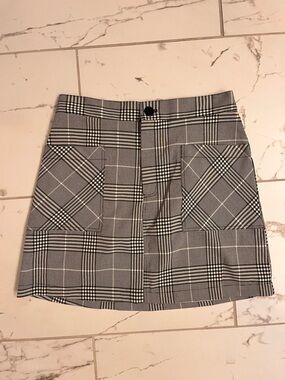 Classic Plaid A-Line Mini Skirt - Black/Grey